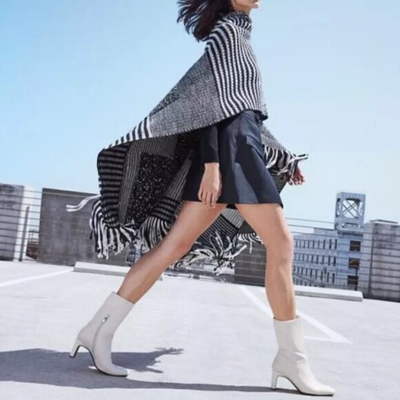 Naturalizer Platt Bootie, Porcelain Leather - Picture 11 of 11